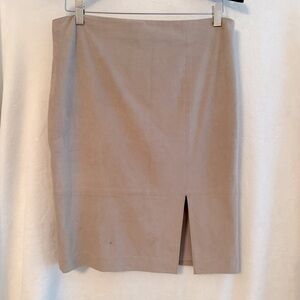 Tahari - soft Taupe / Beige Microfiber Pencil Skirt